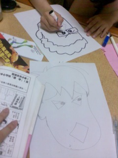 �����k��